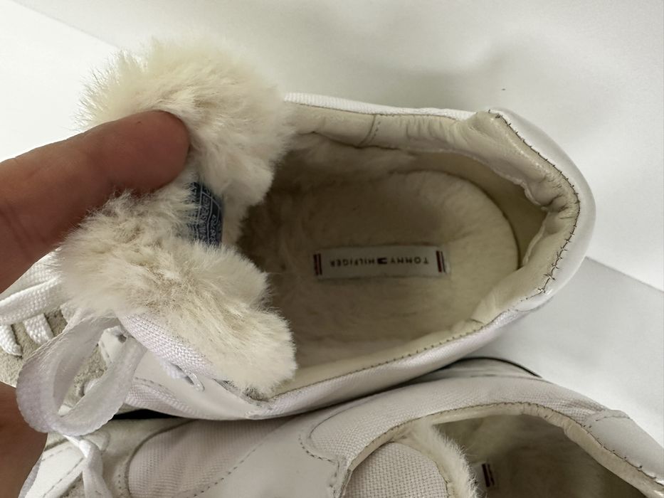 Tommy Hilfiger sneakers 40