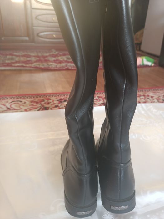 Продам сапоги весна/осень