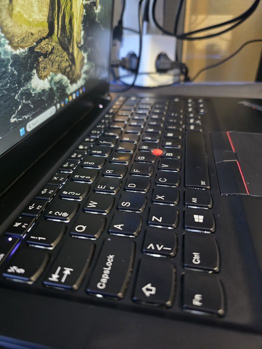 Lenovo Thinkpad T14s- i5, 8gb ddr4, 256nvme ГАРАНЦИЯ 12м.