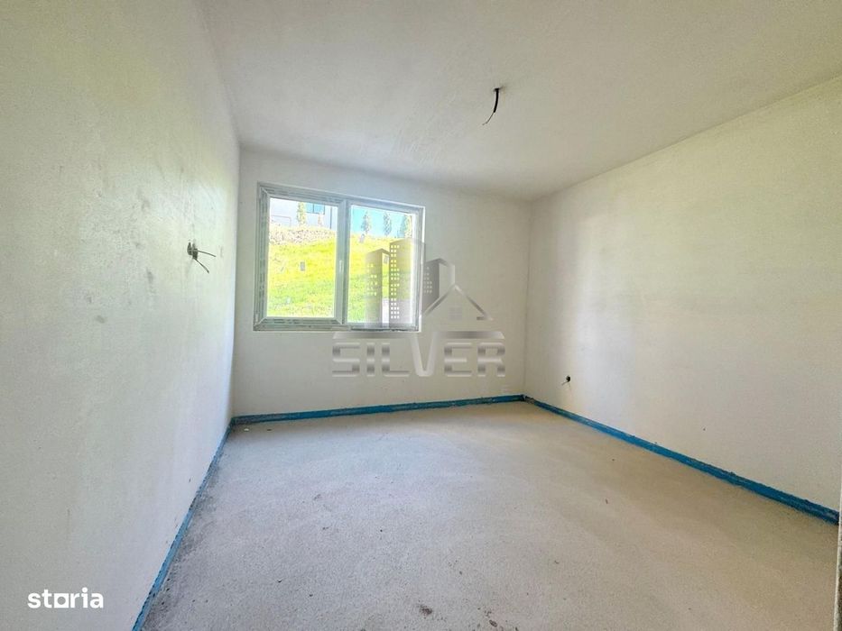 Apartament cu 3 camere dec/67 mp/TERASA 50 mp/CF/PRET REDUS.