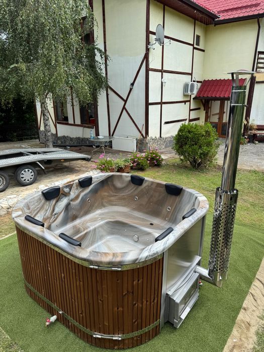 Ciubar patrat 2m x 2m acrilic