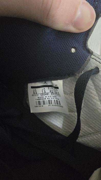 Jordan 1 unc marimea 42