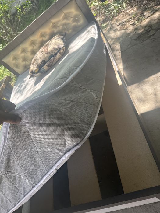 Дом кравати дом дом