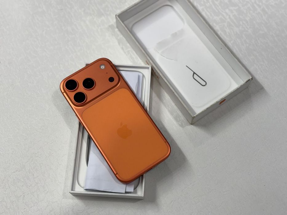 iPhone 17 Pro Cosmic Orange 256GB GARANTIE 10/10 Neverlocked