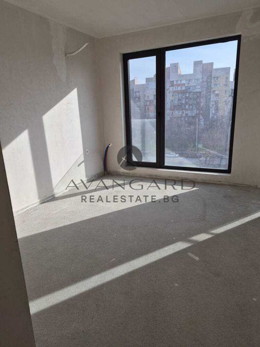 Продава се Двустаен апартамент в Пловдив, Тракия - 74 кв.м за 884 €/кв.м - Снимка #2