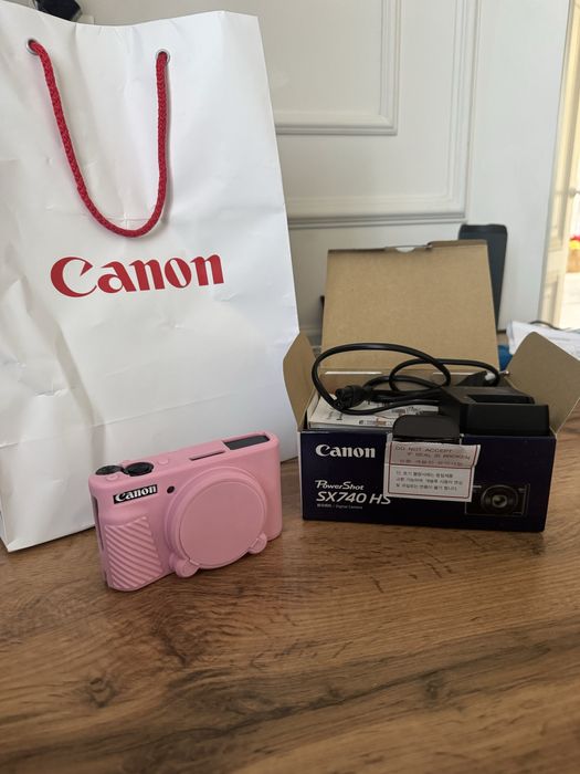 Фотоаппарат Canon Sx740 Hs