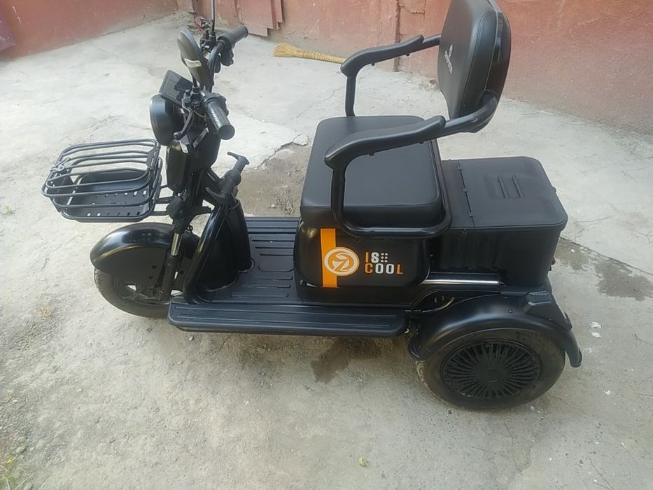 АНДИЖАН. Электро скутер Sevenmotors