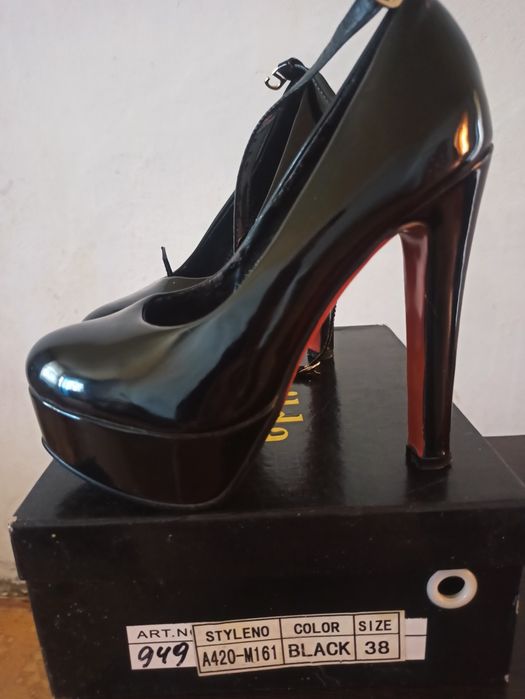 Продам туфли б/у