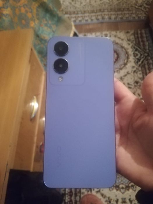Продам Vivo y17s