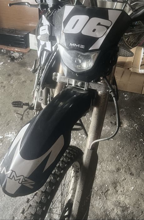 Продам эндуро 250 кубов