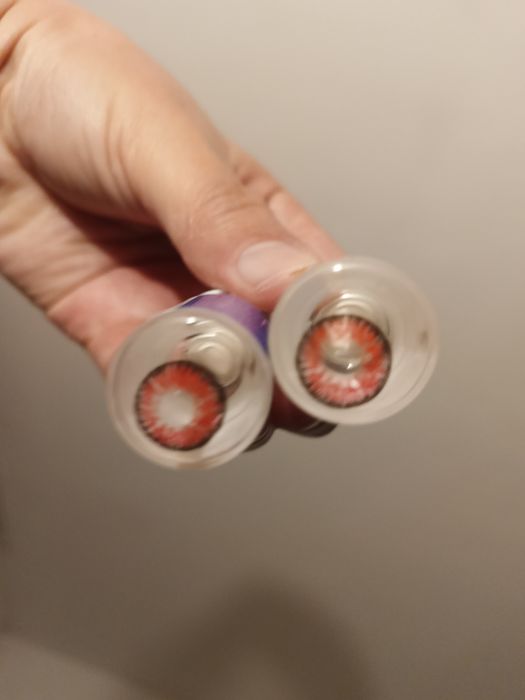 Продается линзы для глаз