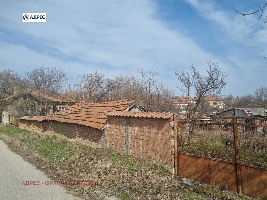 Къща в Плевен, област-гр.Долна Митрополия площ 122 цена 49000