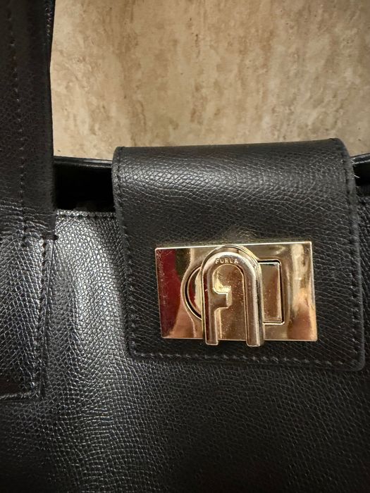 Оригинална дамска чанта Furla