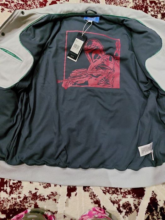 Мужская спортивная куртка р.XL(56-58)