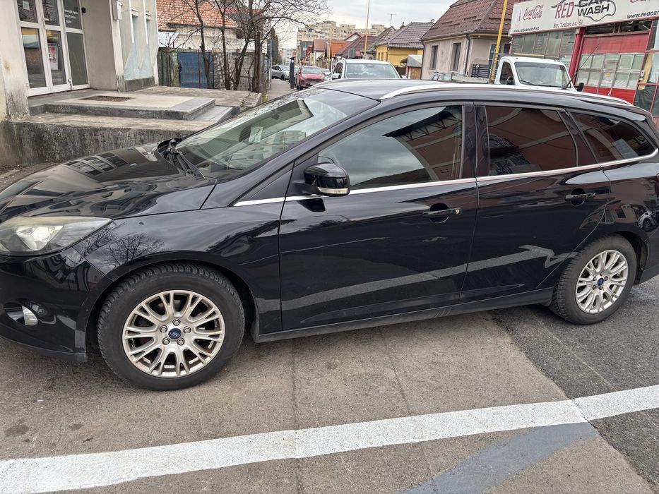 Ford focus mk3 1.6 benzina  automata