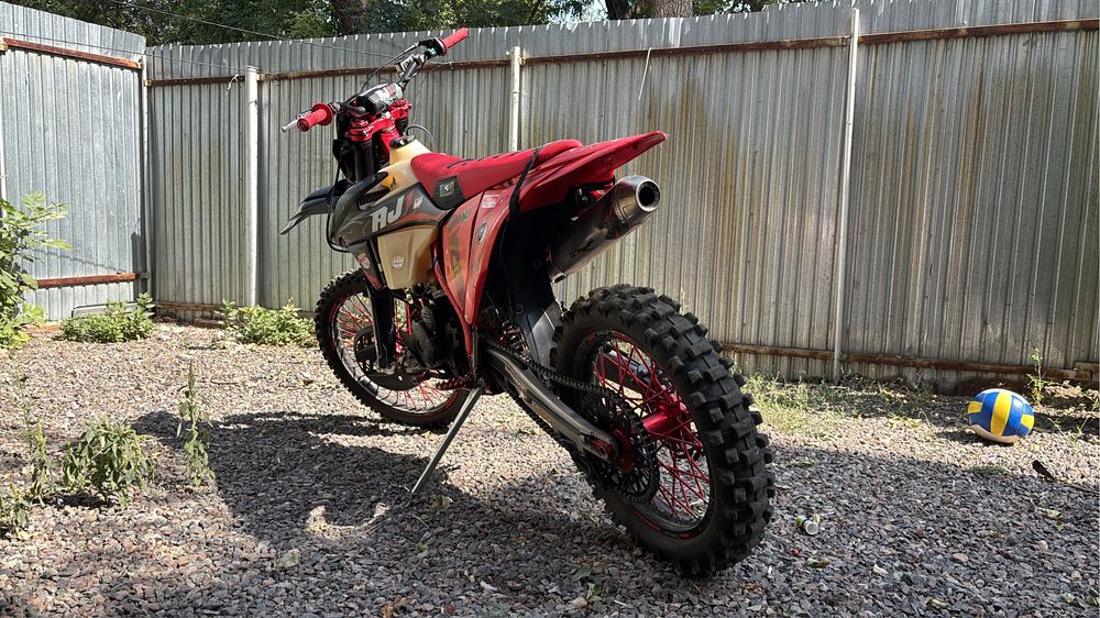 Продам эндура AJ NB300