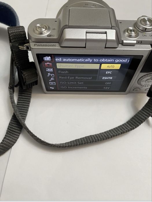 Aparat foto Panasonic lumix dmc gf-7 obiectiv G vario 12-32