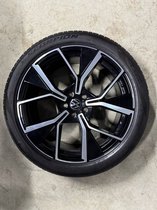 Jante originale VW Tiguan/Tayron R20 R-Line Leeds Anv Pirelli vara