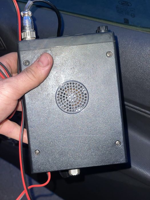 Vand statie cu antena president auto