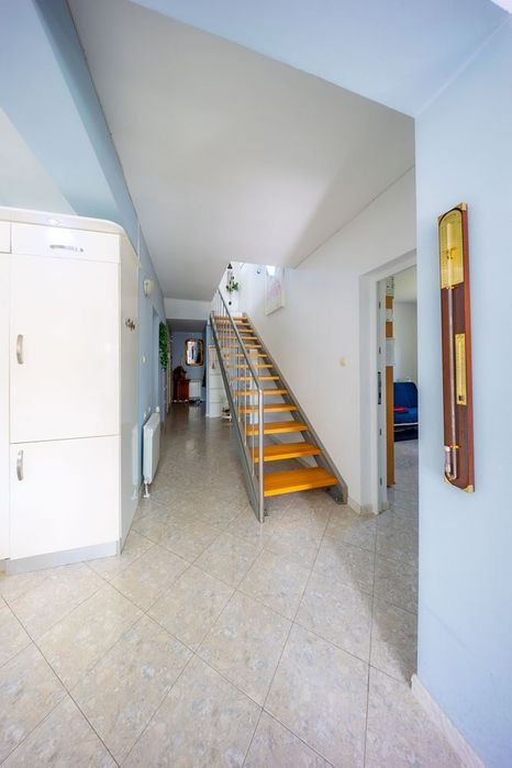 Продава се Къща в с. Старо село, Област Ловеч - 198 кв.м за 1339 €/кв.м - Снимка #4