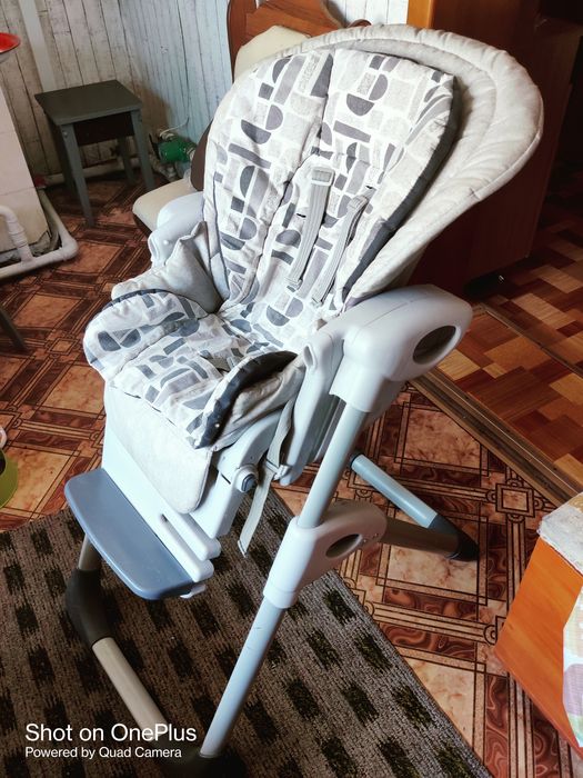 Продам стул для кормления