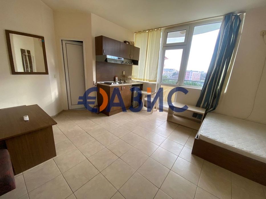 Продава се Едностаен апартамент в к.к. Слънчев бряг - 34 кв.м за 885 €/кв.м - Снимка #1