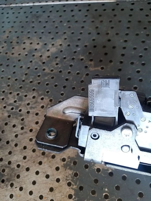 Broasca haion opel mokka x j13 13509599