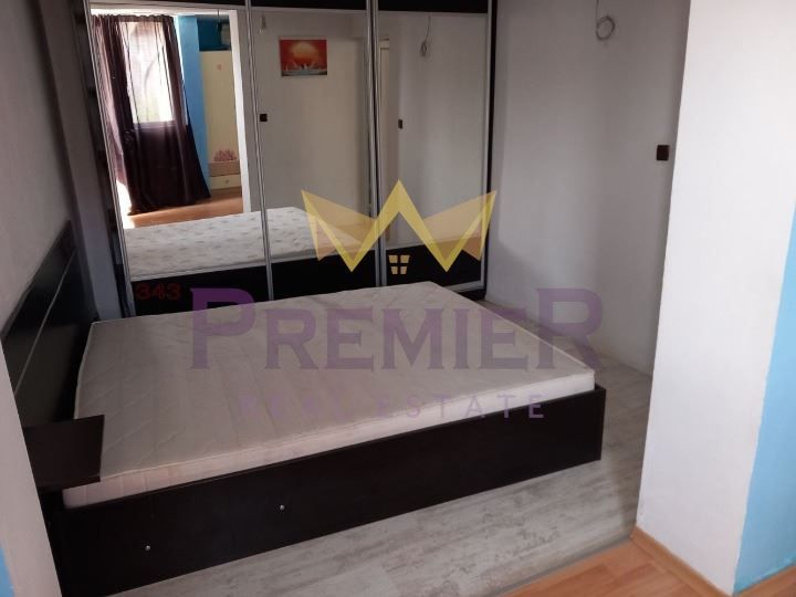 Дава се под наем Тристаен апартамент в Варна, Колхозен пазар - 70 кв.м за 500 € - Снимка #8