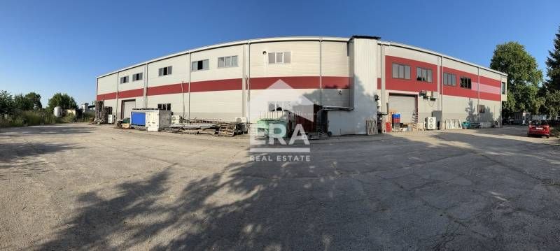 Дава се под наем Склад в Харманли - 1830 кв.м за 3888 € - Снимка #1