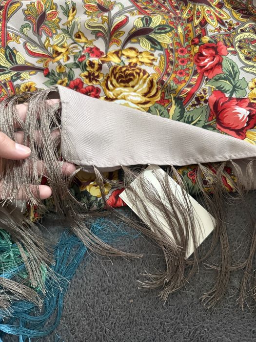 Batic din lânǎ rusesc in stil pavlovo posad