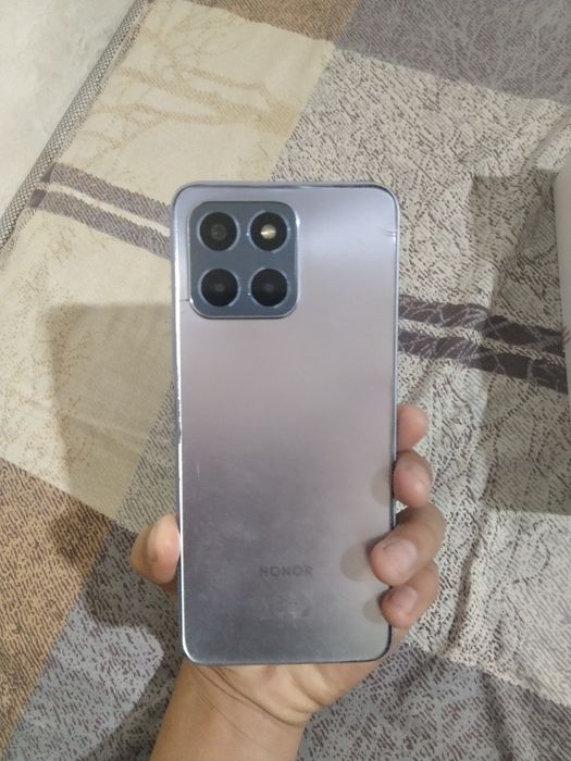 Honor X6  64/4 GB IMEI oʻtgan android versiya 14