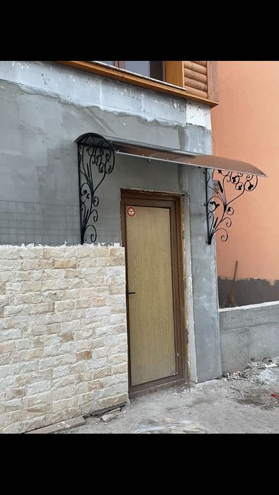 Козирки от поликарбонат