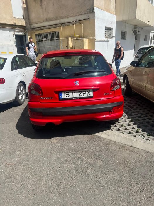 Peugeot 206+ 2012