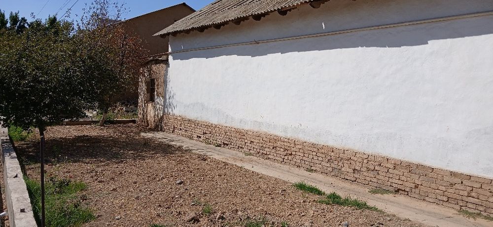 Қибрай тумани 4-сотик 2-хонали уй сотилади