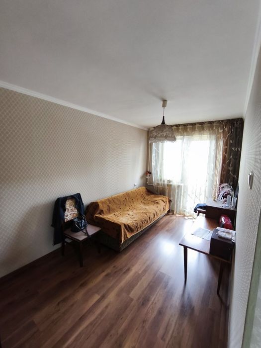 Продаю свою 4х комнатную квартиру, возле университета дипломатии