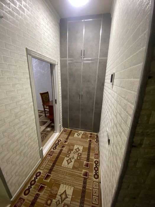 Ижарага берилади 5 етаж 1-2 хоналик янги бозорда жойлашган оилага