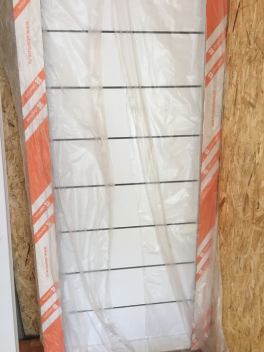 Продам новую дверь