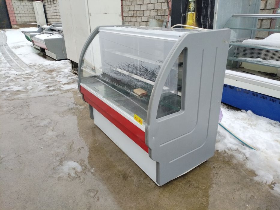 Витринные холодильники