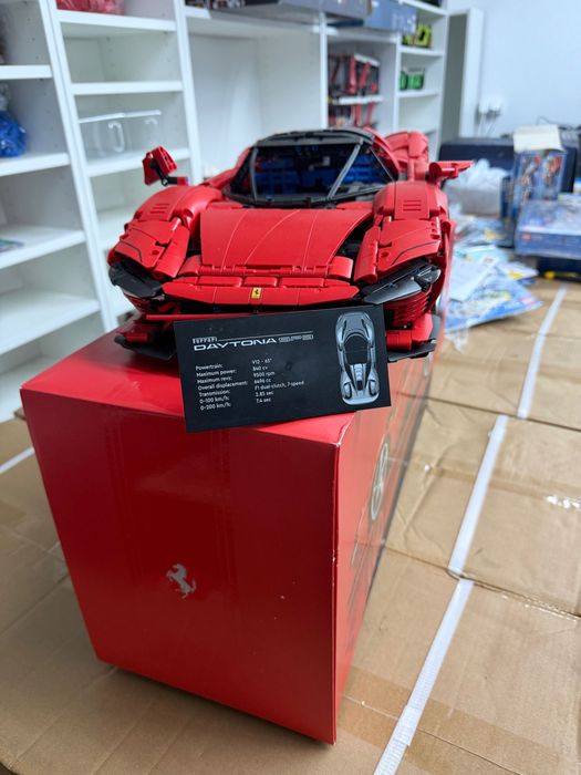 Lego Technic Ferrari Daytona SP3 42143