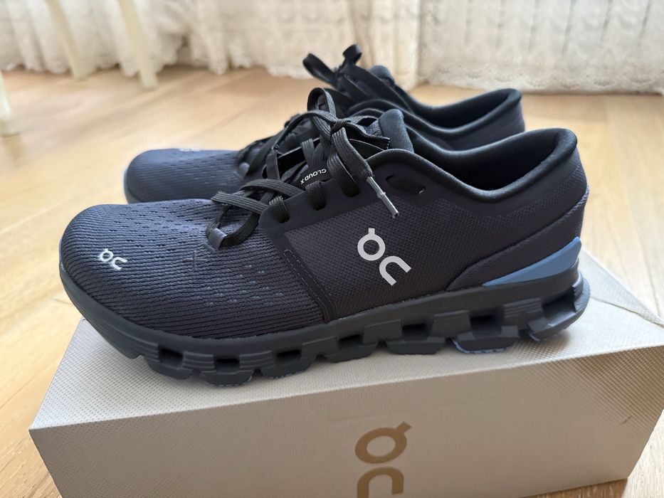 On Running кроссовки