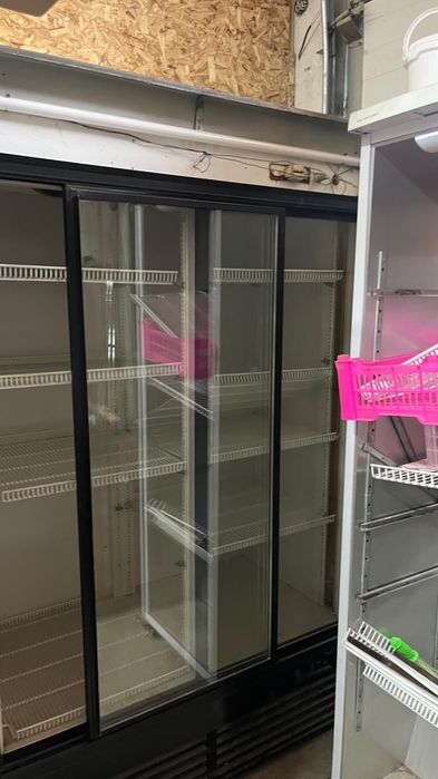 Холодильниктер сатылады магазинге арналған