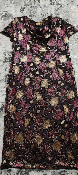 женскике платья 48 размер