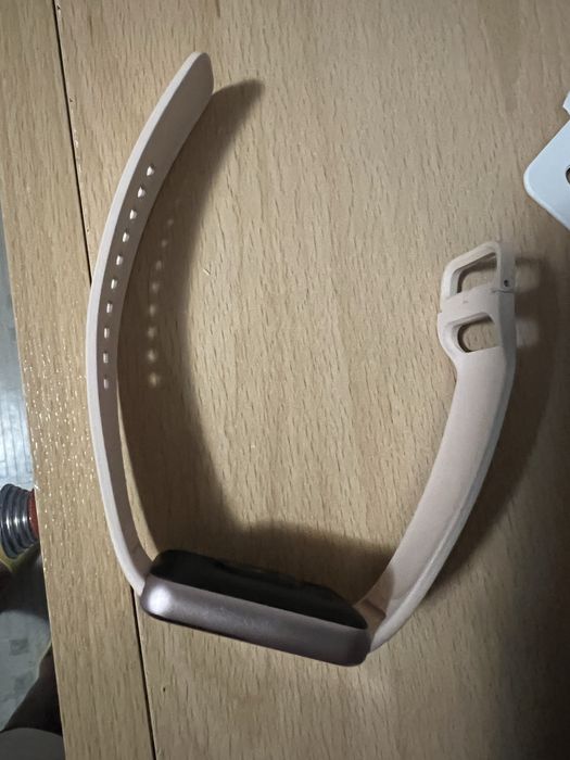 Galaxy fit3 смарт часовник
