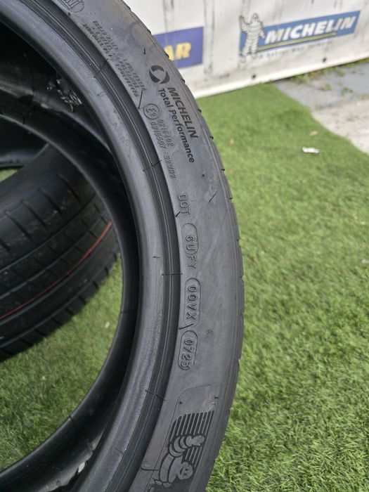 285 35 20 michelin