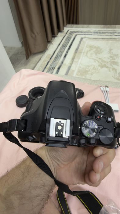 Продам Nikon D3500