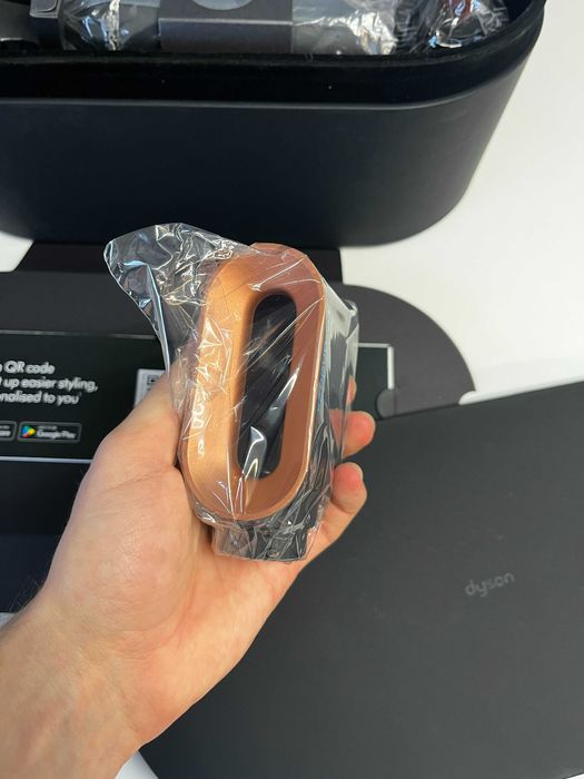 Dyson Airwrap Co-anda 2x™ - Straight+Wavy (mătase chihlimbar)