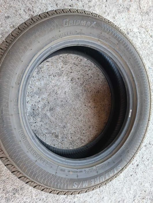 225/60 R18 GRIPMAX DOT23