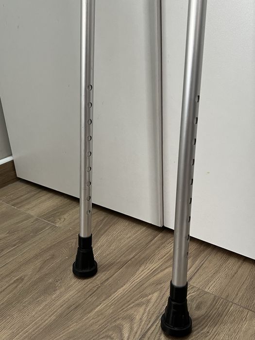 Vand carje folosite de 2 ori