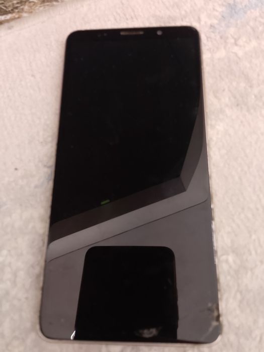 Продам телефон Huawei mate 10 pro