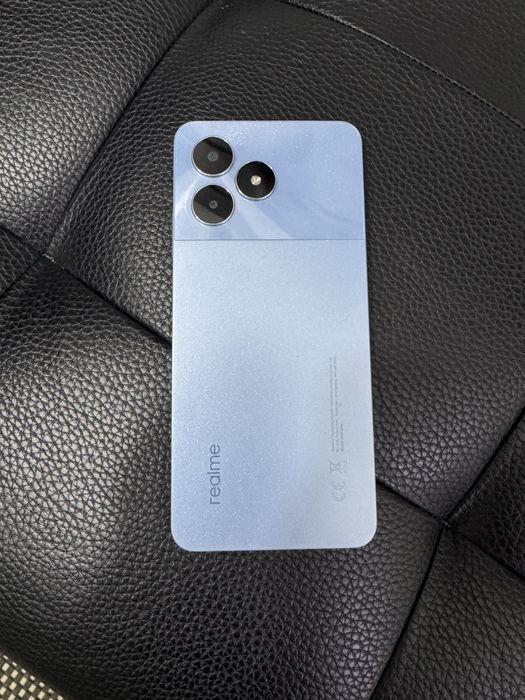 Продам телефон в отличном состоянии